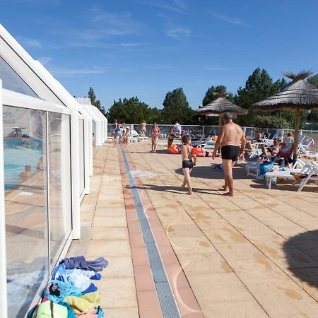 Domaine Du Collet**** Hotel Villeneuve-en-Retz Eksteriør billede